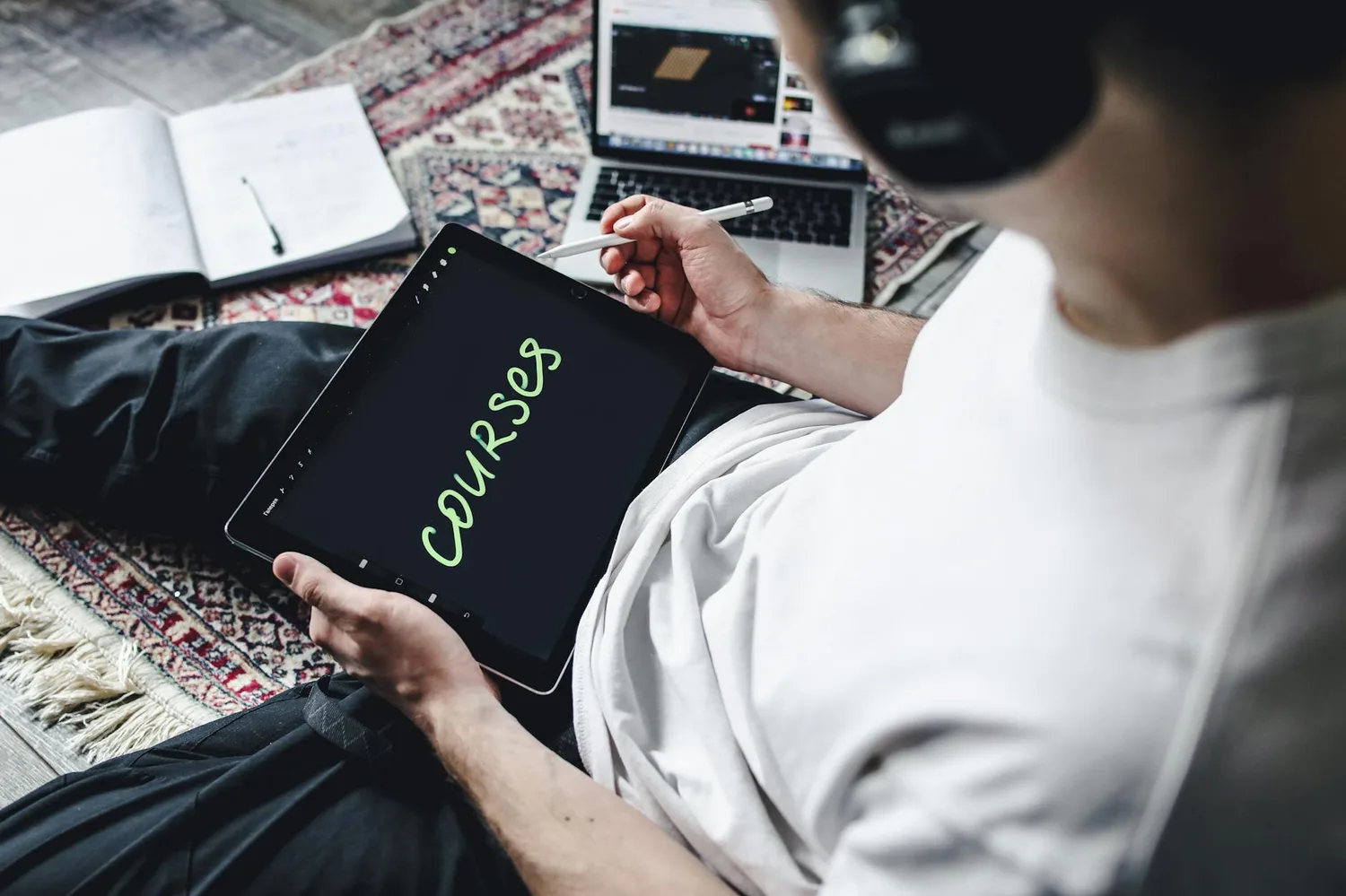Formation en ligne certifiée gratuite : comment ça marche vraiment ?