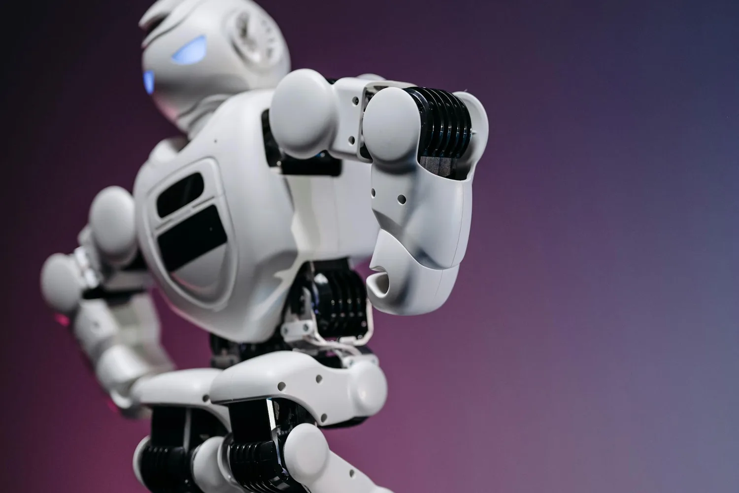 Intelligence artificielle formation en ligne : quel cours choisir en 2025 ?