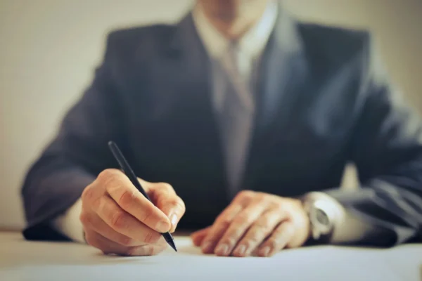 Attestation Pôle Emploi : rôle, droits et démarches en 2026